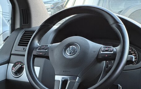 Volkswagen Multivan T5, 2010 год, 2 285 000 рублей, 11 фотография