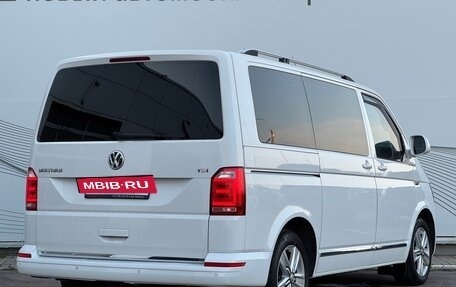 Volkswagen Multivan T5, 2010 год, 2 285 000 рублей, 9 фотография