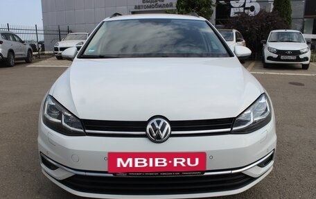 Volkswagen Golf VII, 2019 год, 1 450 000 рублей, 2 фотография