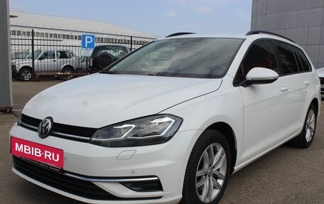 Volkswagen Golf VII, 2019 год, 1 450 000 рублей, 3 фотография