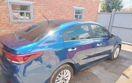 KIA Rio IV, 2021 год, 1 850 000 рублей, 2 фотография