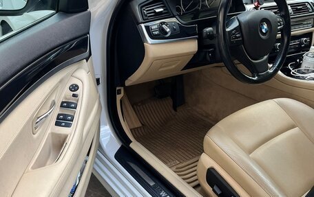 BMW 5 серия, 2014 год, 2 200 000 рублей, 6 фотография