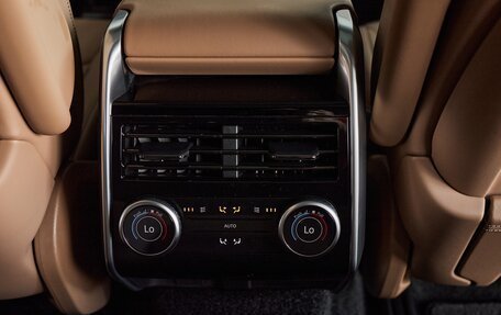 Land Rover Range Rover IV рестайлинг, 2025 год, 25 000 000 рублей, 22 фотография
