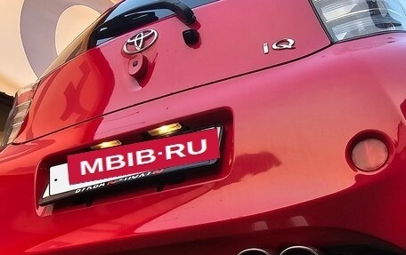Toyota iQ, 2008 год, 600 000 рублей, 2 фотография