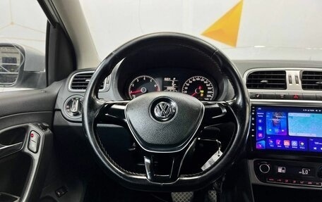 Volkswagen Polo VI (EU Market), 2015 год, 945 000 рублей, 10 фотография