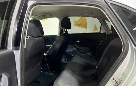 Volkswagen Polo VI (EU Market), 2015 год, 945 000 рублей, 23 фотография
