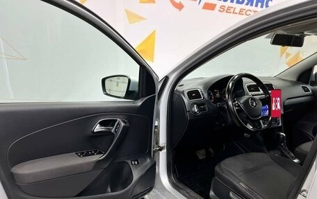 Volkswagen Polo VI (EU Market), 2015 год, 945 000 рублей, 19 фотография