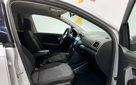 Volkswagen Polo VI (EU Market), 2015 год, 945 000 рублей, 27 фотография