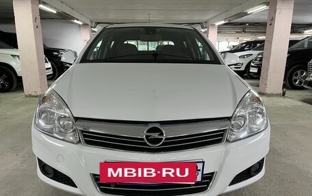 Opel Astra H, 2011 год, 675 000 рублей, 3 фотография