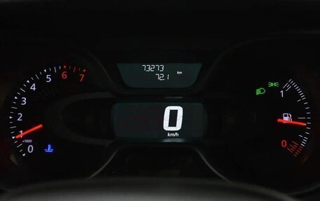 Renault Kaptur I рестайлинг, 2018 год, 1 299 000 рублей, 6 фотография