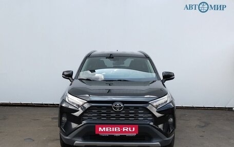 Toyota RAV4, 2020 год, 2 735 000 рублей, 2 фотография