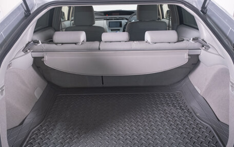 Toyota Prius, 2015 год, 1 349 000 рублей, 21 фотография