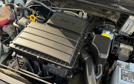 Skoda Rapid I, 2017 год, 980 000 рублей, 7 фотография