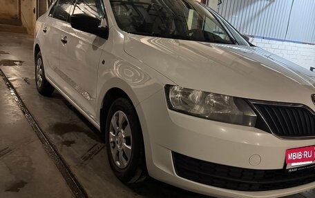 Skoda Rapid I, 2017 год, 980 000 рублей, 4 фотография