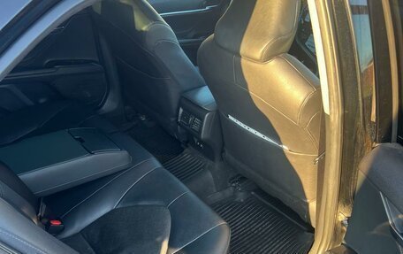 Toyota Camry, 2021 год, 2 550 000 рублей, 10 фотография