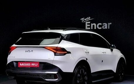 KIA Sportage IV рестайлинг, 2022 год, 2 350 000 рублей, 2 фотография