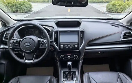 Subaru XV II, 2021 год, 2 200 000 рублей, 12 фотография