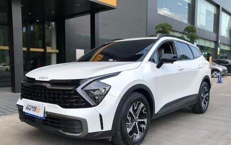 KIA Sportage IV рестайлинг, 2024 год, 2 300 000 рублей, 3 фотография