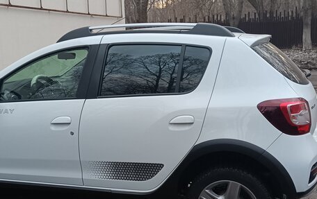 Renault Sandero II рестайлинг, 2017 год, 1 250 000 рублей, 3 фотография
