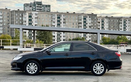 Toyota Camry, 2017 год, 2 190 000 рублей, 9 фотография