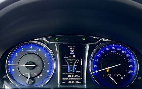 Toyota Camry, 2017 год, 2 190 000 рублей, 15 фотография