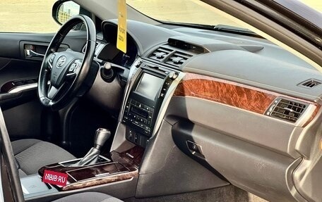 Toyota Camry, 2017 год, 2 190 000 рублей, 17 фотография