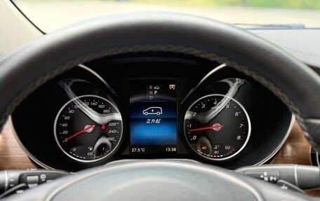 Mercedes-Benz V-Класс, 2021 год, 5 380 000 рублей, 10 фотография