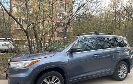 Toyota Highlander III, 2014 год, 2 500 000 рублей, 2 фотография