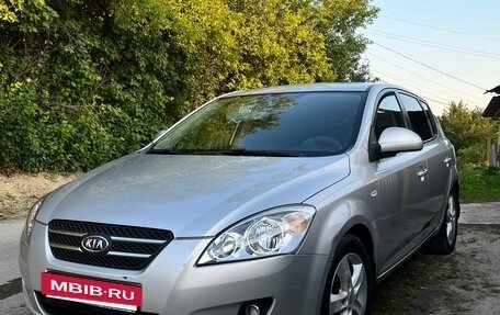 KIA cee'd I рестайлинг, 2008 год, 550 000 рублей, 3 фотография