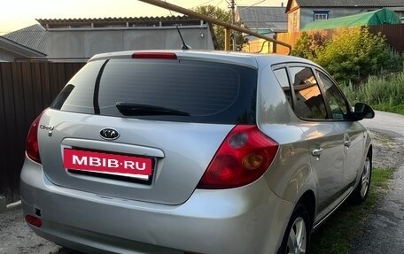 KIA cee'd I рестайлинг, 2008 год, 550 000 рублей, 5 фотография