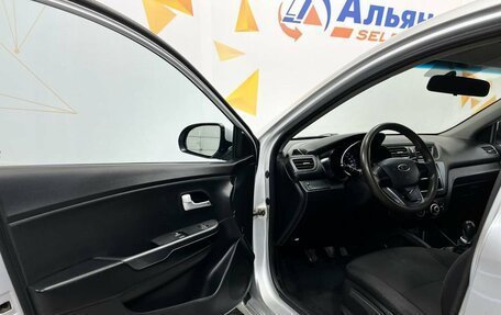KIA Rio III рестайлинг, 2012 год, 650 000 рублей, 21 фотография