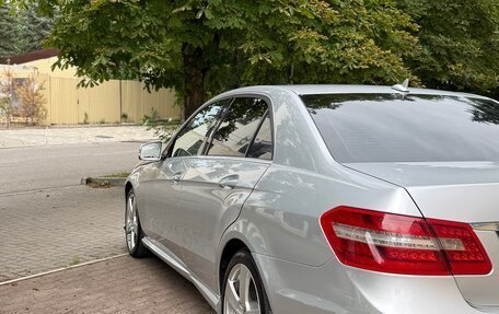 Mercedes-Benz E-Класс, 2010 год, 1 050 000 рублей, 7 фотография