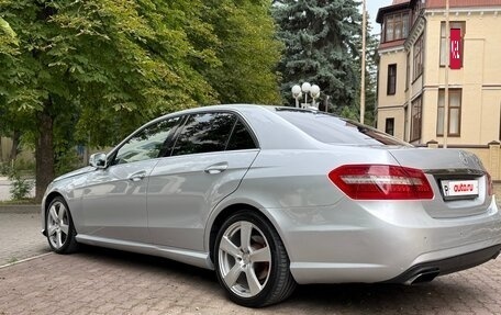 Mercedes-Benz E-Класс, 2010 год, 1 050 000 рублей, 8 фотография
