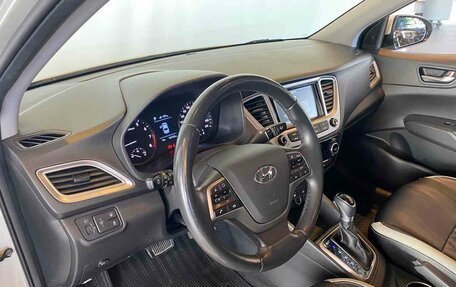 Hyundai Solaris II рестайлинг, 2019 год, 1 330 000 рублей, 12 фотография
