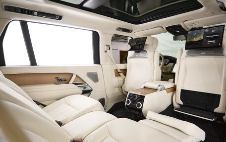Land Rover Range Rover IV рестайлинг, 2024 год, 30 600 000 рублей, 31 фотография