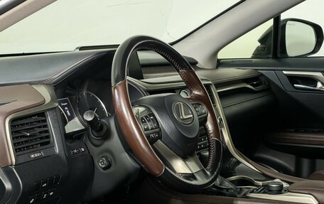 Lexus RX IV рестайлинг, 2017 год, 3 297 000 рублей, 13 фотография