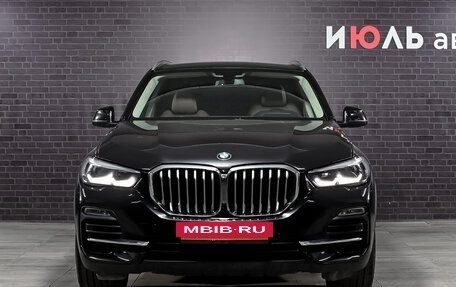 BMW X5, 2019 год, 6 350 000 рублей, 2 фотография