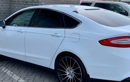 Ford Mondeo V, 2015 год, 2 фотография