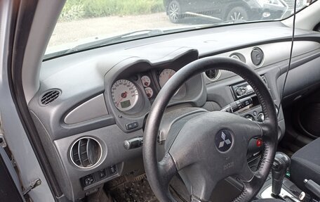 Mitsubishi Outlander III рестайлинг 3, 2006 год, 495 000 рублей, 7 фотография