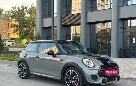 MINI Hatch, 2017 год, 2 100 000 рублей, 10 фотография