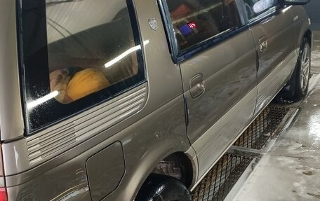 Mitsubishi Chariot III, 1992 год, 285 000 рублей, 5 фотография