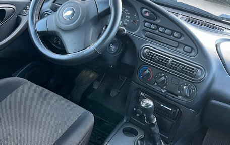 Chevrolet Niva I рестайлинг, 2017 год, 585 000 рублей, 8 фотография