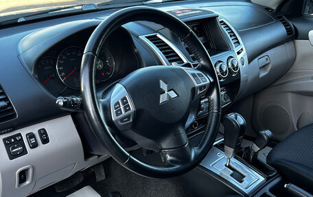 Mitsubishi Pajero Sport II рестайлинг, 2014 год, 2 050 000 рублей, 5 фотография