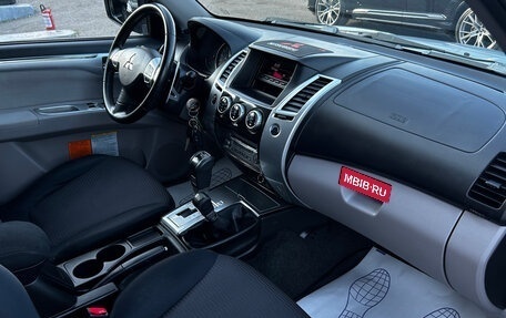 Mitsubishi Pajero Sport II рестайлинг, 2014 год, 2 050 000 рублей, 12 фотография