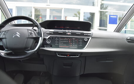Citroen C4 Picasso II рестайлинг, 2017 год, 1 450 000 рублей, 17 фотография