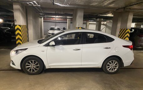 Hyundai Solaris II рестайлинг, 2018 год, 1 700 000 рублей, 8 фотография