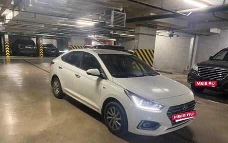 Hyundai Solaris II рестайлинг, 2018 год, 1 700 000 рублей, 3 фотография