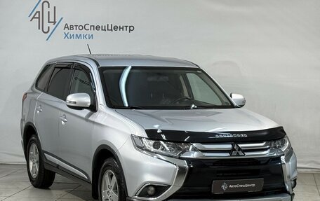 Mitsubishi Outlander III рестайлинг 3, 2016 год, 1 599 800 рублей, 13 фотография