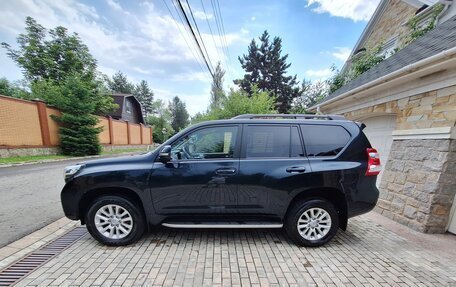 Toyota Land Cruiser Prado 150 рестайлинг 2, 2016 год, 3 890 000 рублей, 13 фотография