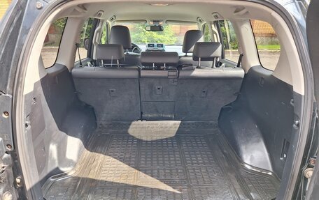 Toyota Land Cruiser Prado 150 рестайлинг 2, 2016 год, 3 890 000 рублей, 31 фотография